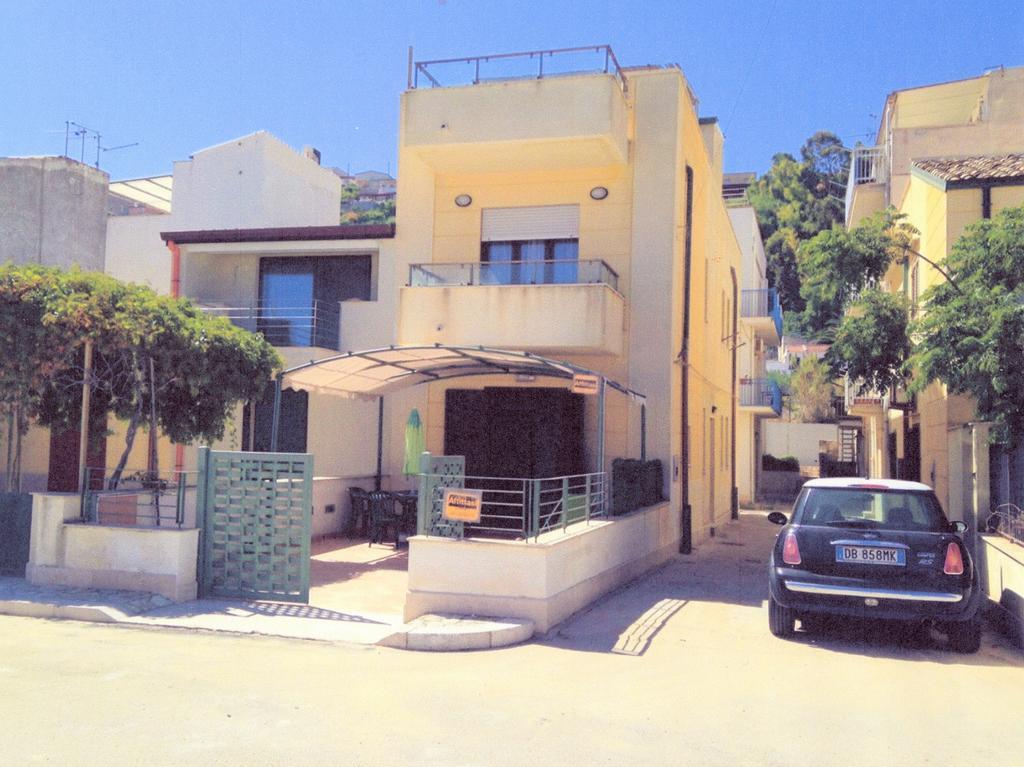 Tonnara Apartments Alcamo Marina Exterior photo